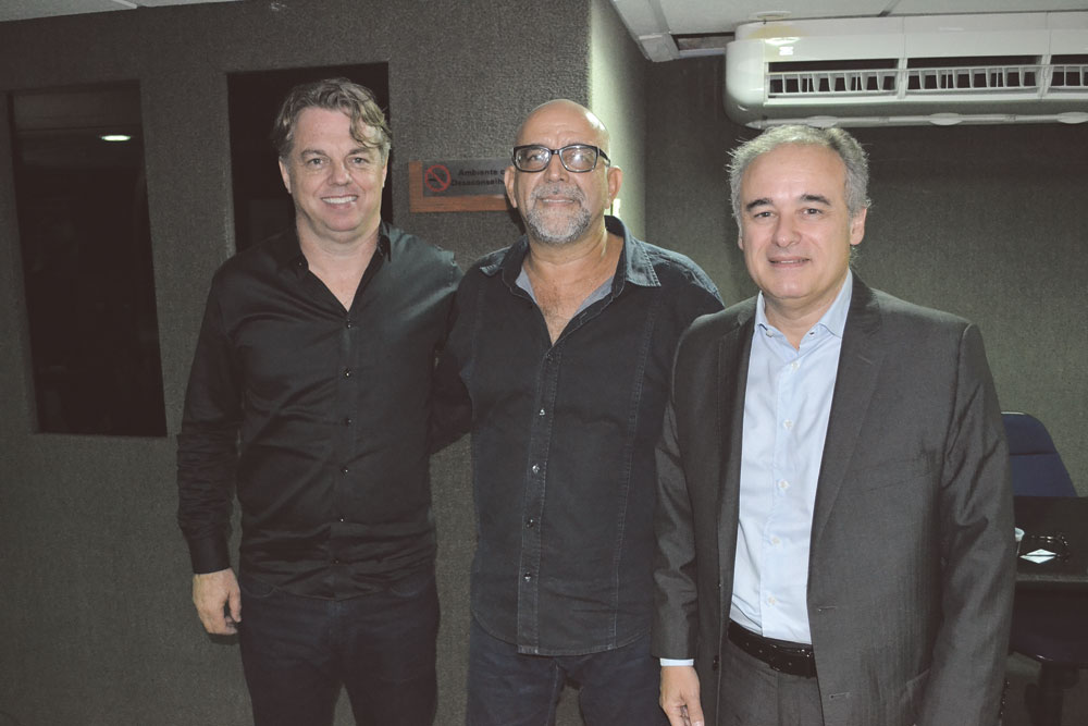  Fábio Moraes, consultor de oficinas, Pedro Paulo, Presidente do Sindirepa-PE e Sérgio Alvarenga, doSindirepa Nacional
